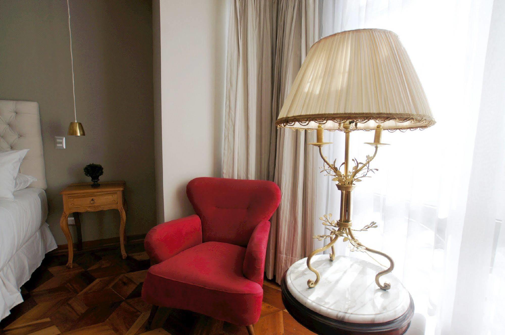Quiral Hotel Boutique ซานติอาโก ภายนอก รูปภาพ